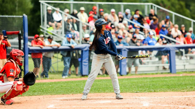 Kelsie Whitmore bats for the U.S. women’s baseball national team in the fifth game of the Friendship Series vs. Canada.